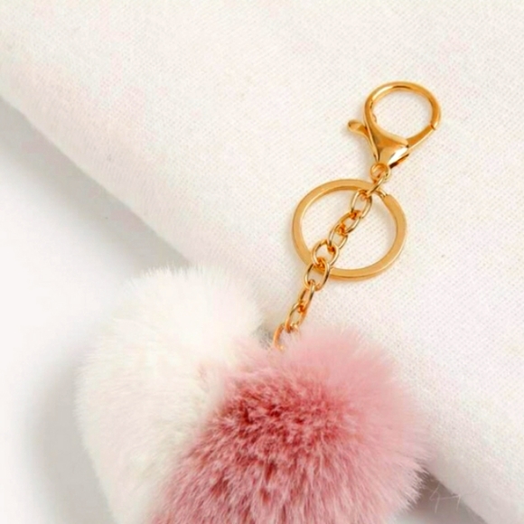 NWT, Heart Charm KEYCHAIN - Picture 2 of 6